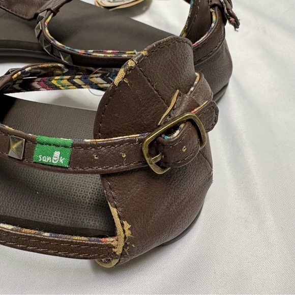 3/$30 NWT Sanuk Sandals Wom 6 Brown Vegan Leather Yoga Mat Sustainable Fashion - Picture 4 of 8